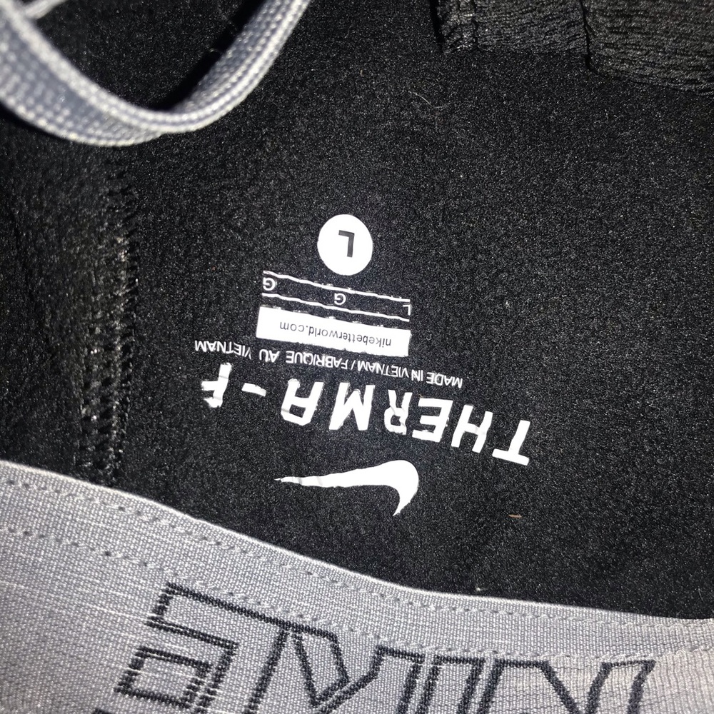 Men’s Nike therma pants - Picture 2 of 2